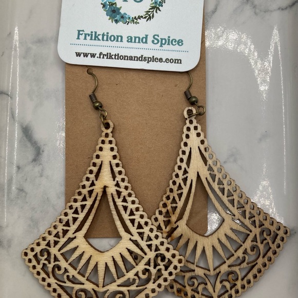 Textured Wood Dangle Earrings. - Picture 6 of 6